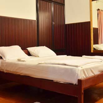 Sreevalsam Inn, Alleppey 4